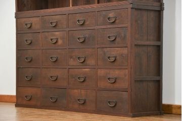 アンティーク家具　アンティーク 引き出し20杯 2段重ね収納箪笥(収納棚、飾り棚、薬箪笥、百味箪笥、チェスト)
