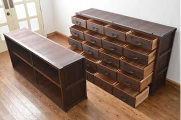 アンティーク家具　アンティーク 引き出し20杯 2段重ね収納箪笥(収納棚、飾り棚、薬箪笥、百味箪笥、チェスト)