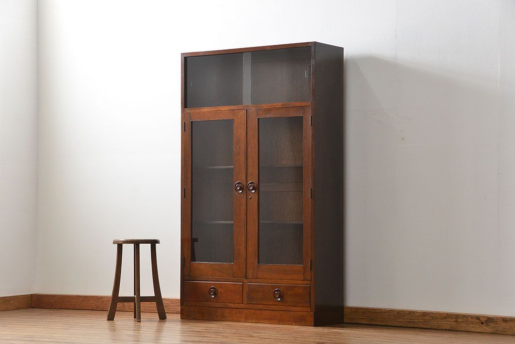 レトロ家具　昭和レトロ シンプルで大振りな本箱(アンティークブックケース、収納棚)