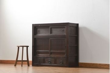 アンティーク家具　古民具・骨董 鉄脚付きの三尺水屋箪笥 サイドボード(収納棚、リビングボード)