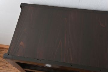 アンティーク家具　古民具・骨董 鉄脚付きの三尺水屋箪笥 サイドボード(収納棚、リビングボード)