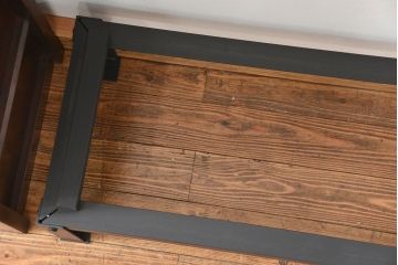 アンティーク家具　古民具・骨董 鉄脚付きの三尺水屋箪笥 サイドボード(収納棚、リビングボード)