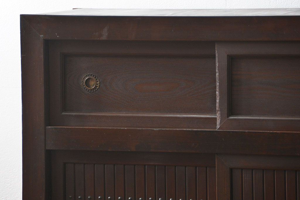 アンティーク家具　古民具・骨董 鉄脚付きの三尺水屋箪笥 サイドボード(収納棚、リビングボード)