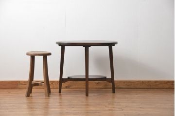 レトロ家具　昭和レトロ かわいいデザイン!上質なラウンドテーブル(カフェテーブル、コーヒーテーブル、サイドテーブル、センターテーブル)