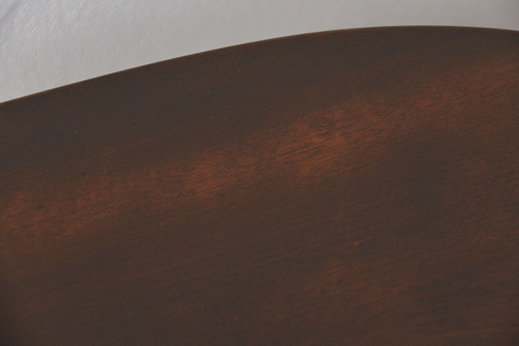 レトロ家具　昭和レトロ かわいいデザイン!上質なラウンドテーブル(カフェテーブル、コーヒーテーブル、サイドテーブル、センターテーブル)