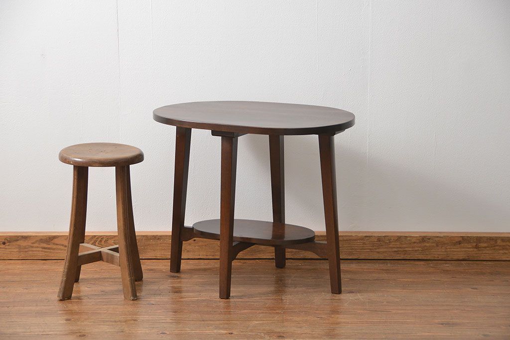 レトロ家具　昭和レトロ かわいいデザイン!上質なラウンドテーブル(カフェテーブル、コーヒーテーブル、サイドテーブル、センターテーブル)