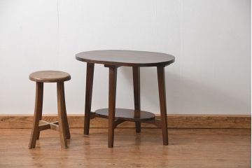 レトロ家具　昭和レトロ かわいいデザイン!上質なラウンドテーブル(カフェテーブル、コーヒーテーブル、サイドテーブル、センターテーブル)