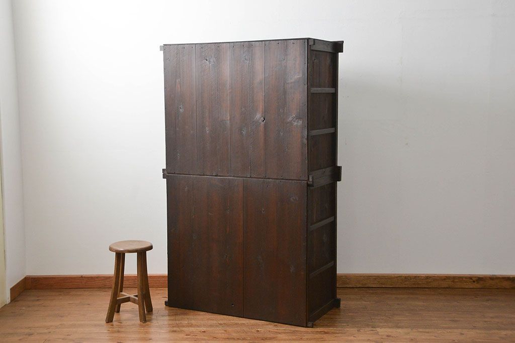 アンティーク家具　古民具・骨董 シンプルな四尺関西収納棚(水屋箪笥、ガラスケース、飾り棚)