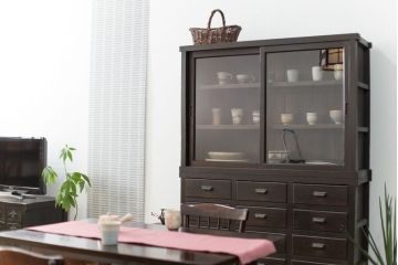 アンティーク家具　古民具・骨董　シックな15杯引き出し収納棚(ガラスケース、飾り棚、百味箪笥、薬箪笥)