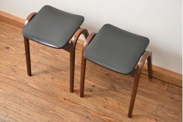 中古 ビンテージ 秋田木工  スタッキングスツール2脚セット(1)(イス、椅子)