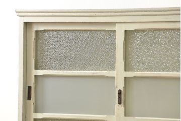 アンティーク家具　アンティークペイント仕上げ ダイヤガラスキャビネット(食器棚、カップボード)