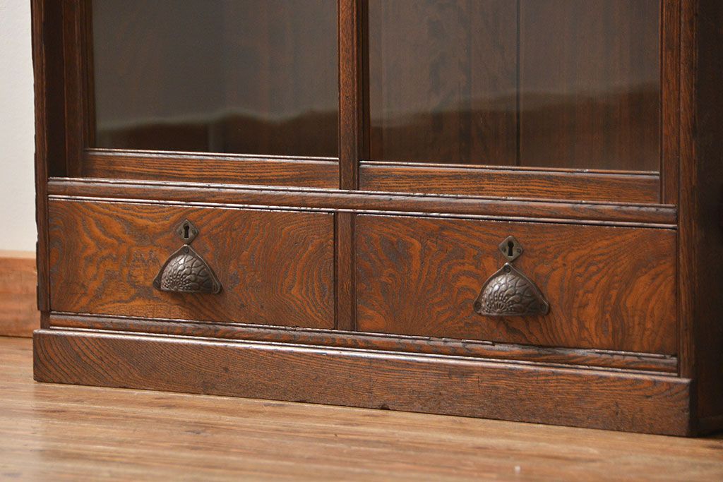 アンティーク家具　アンティーク 上質なタモ材ブックケース(収納棚、本箱)