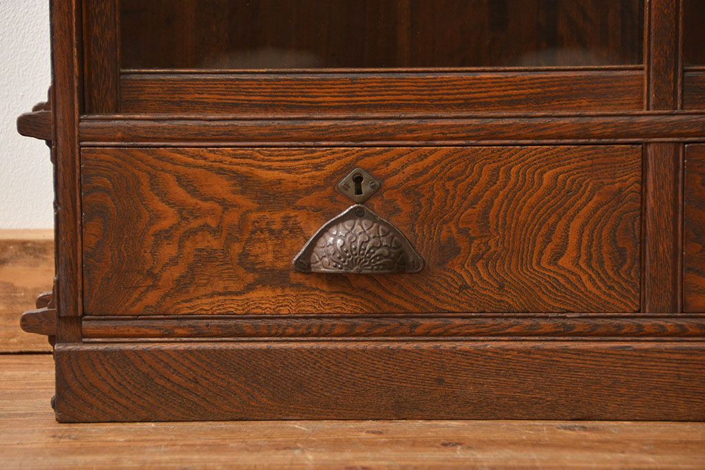 アンティーク家具　アンティーク 上質なタモ材ブックケース(収納棚、本箱)