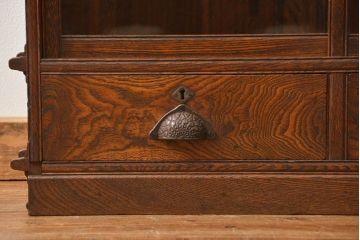 アンティーク家具　アンティーク 上質なタモ材ブックケース(収納棚、本箱)