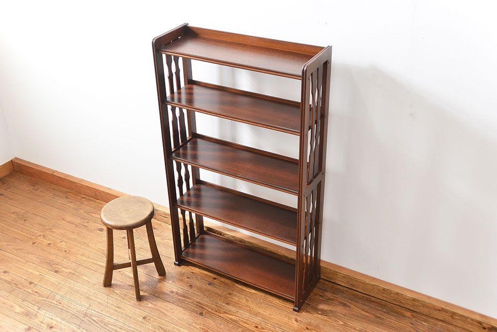ヴィンテージ家具　昭和レトロ かわいいデザインのビンテージ本棚(ブックシェルフ、飾り棚)