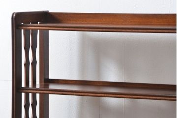 ヴィンテージ家具　昭和レトロ かわいいデザインのビンテージ本棚(ブックシェルフ、飾り棚)