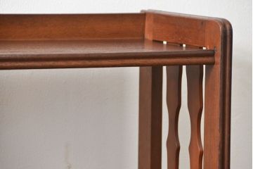 ヴィンテージ家具　昭和レトロ かわいいデザインのビンテージ本棚(ブックシェルフ、飾り棚)