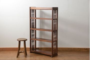 ヴィンテージ家具　昭和レトロ かわいいデザインのビンテージ本棚(ブックシェルフ、飾り棚)