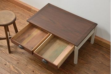 レトロ家具　昭和レトロ アンティークペイント仕上げ かわいいテーブル(平机、ローボード)