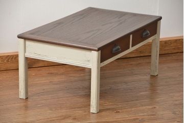 レトロ家具　昭和レトロ アンティークペイント仕上げ かわいいテーブル(平机、ローボード)