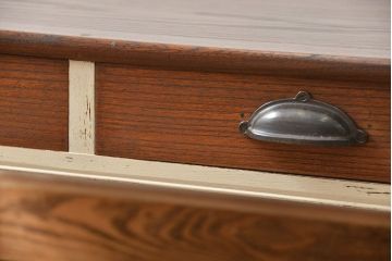 レトロ家具　昭和レトロ アンティークペイント仕上げ かわいいテーブル(平机、ローボード)