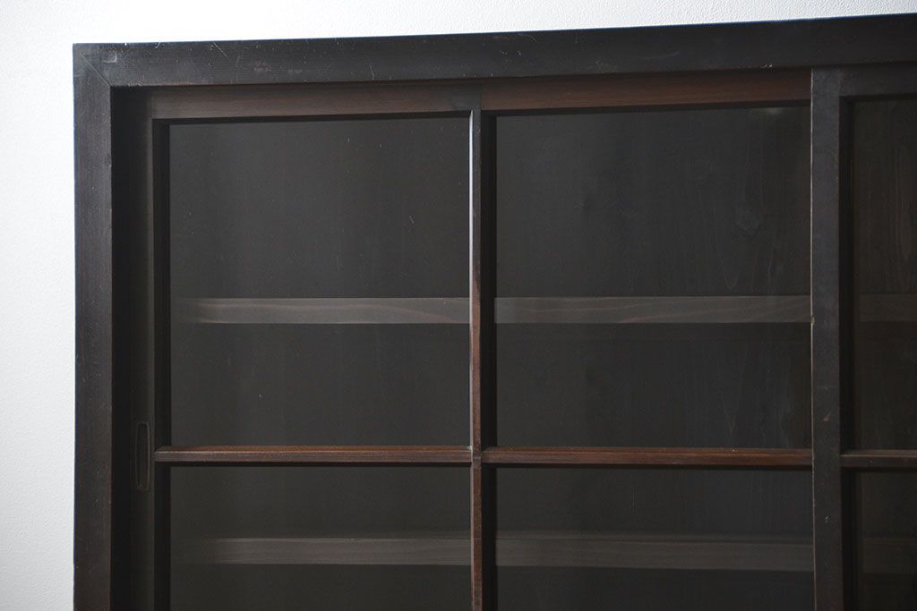 アンティーク家具　古民具・骨董 30杯引き出し重ね収納棚(飾り棚、薬箪笥、水屋箪笥、収納箪笥)