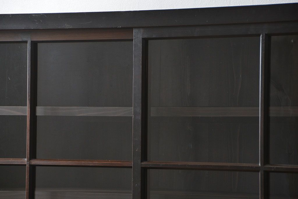 アンティーク家具　古民具・骨董 30杯引き出し重ね収納棚(飾り棚、薬箪笥、水屋箪笥、収納箪笥)