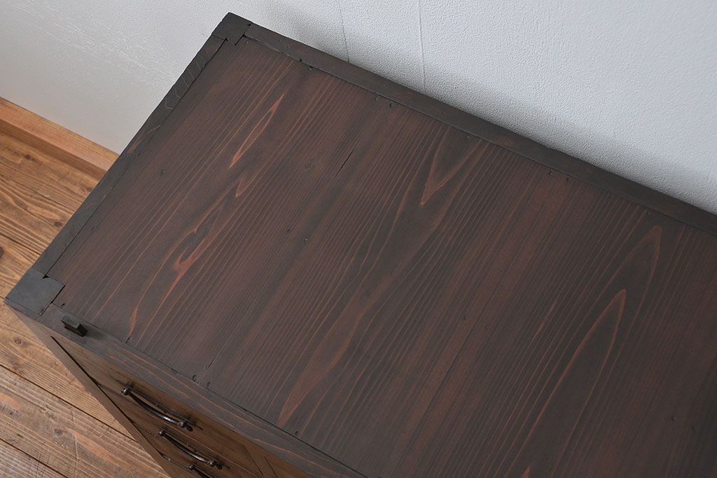 アンティーク家具　古民具・骨董 30杯引き出し重ね収納棚(飾り棚、薬箪笥、水屋箪笥、収納箪笥)