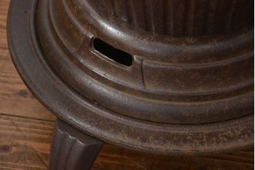 アンティーク雑貨　未使用品 SANKYO(サンキョー) ビンテージダルマストーブ(中)(薪ストーブ、石炭ストーブ)