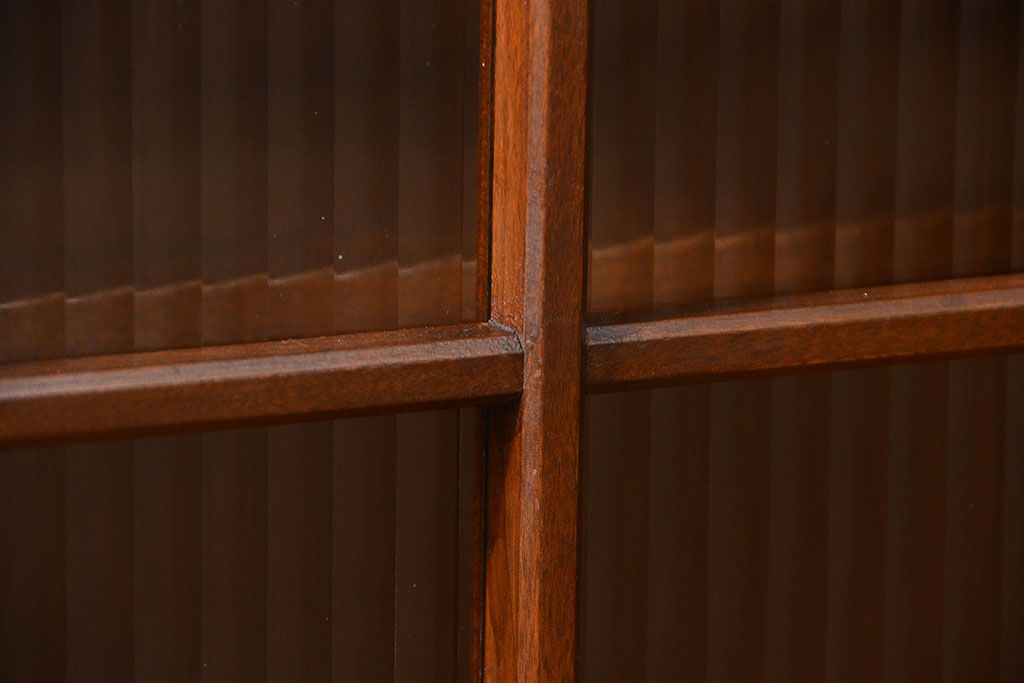 レトロ家具　昭和レトロ モールガラスの本箱(ブックケース、収納棚)