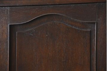 レトロ家具　昭和レトロ 味のあるナラ材ワードローブ