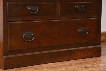 レトロ家具　昭和レトロ 味のあるナラ材ワードローブ