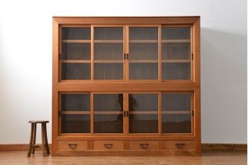 アンティーク家具　アンティーク 古い木味の上品な関西収納棚(水屋箪笥、ガラスケース、収納棚、飾り棚)