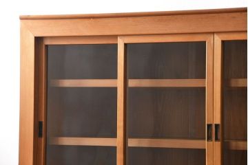 アンティーク家具　アンティーク 古い木味の上品な関西収納棚(水屋箪笥、ガラスケース、収納棚、飾り棚)