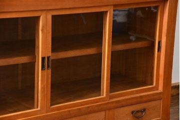アンティーク家具　アンティーク 古い木味の上品な関西収納棚(水屋箪笥、ガラスケース、収納棚、飾り棚)