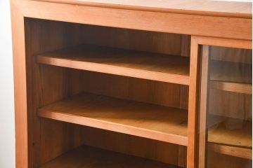 アンティーク家具　アンティーク 古い木味の上品な関西収納棚(水屋箪笥、ガラスケース、収納棚、飾り棚)