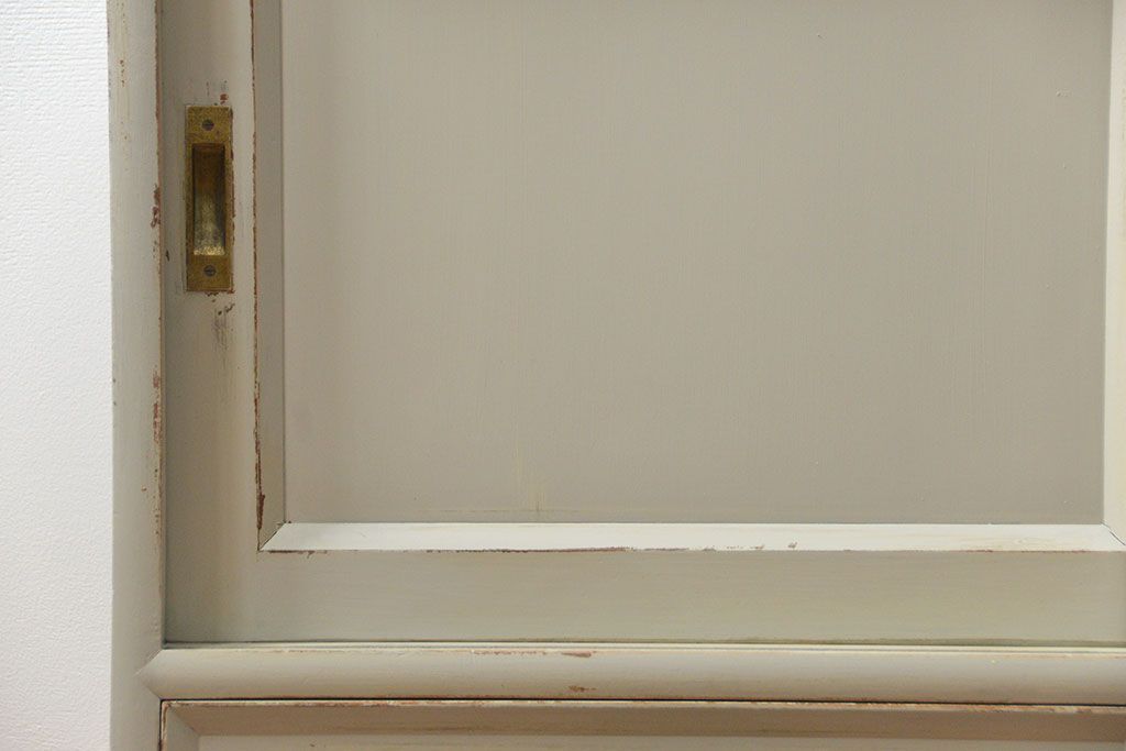 アンティーク家具　アンティークペイントの古い食器棚(カップボード、キッチンキャビネット、収納棚)