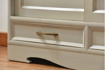 アンティーク家具　アンティークペイントの古い食器棚(カップボード、キッチンキャビネット、収納棚)