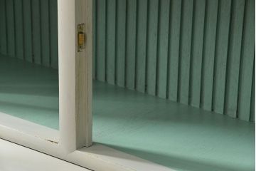 アンティーク家具　アンティークペイントの古い食器棚(カップボード、キッチンキャビネット、収納棚)