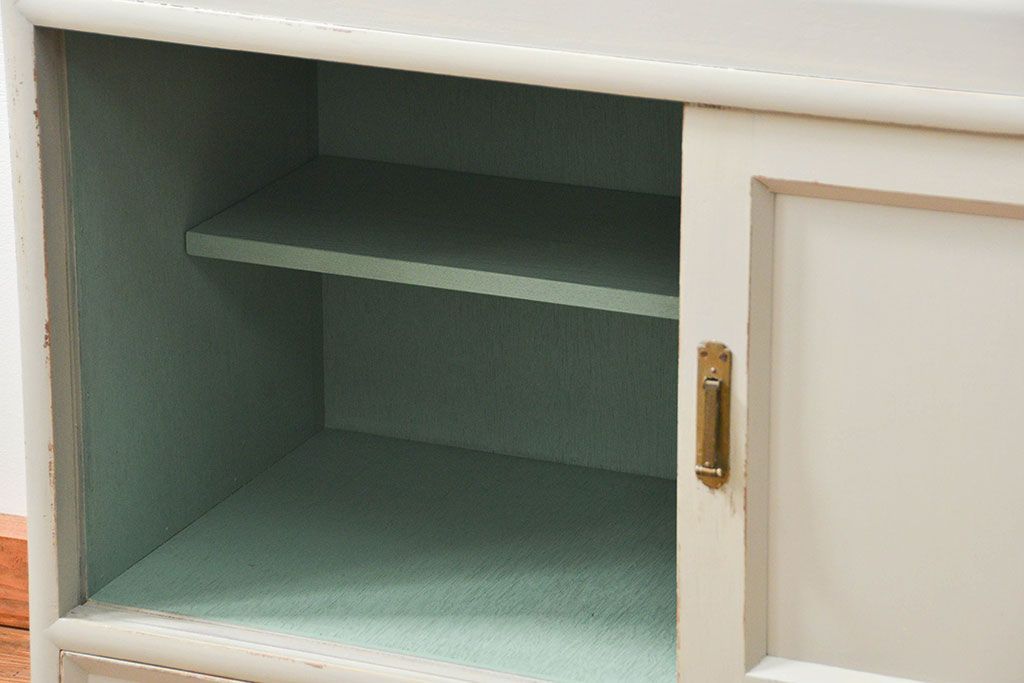 アンティーク家具　アンティークペイントの古い食器棚(カップボード、キッチンキャビネット、収納棚)