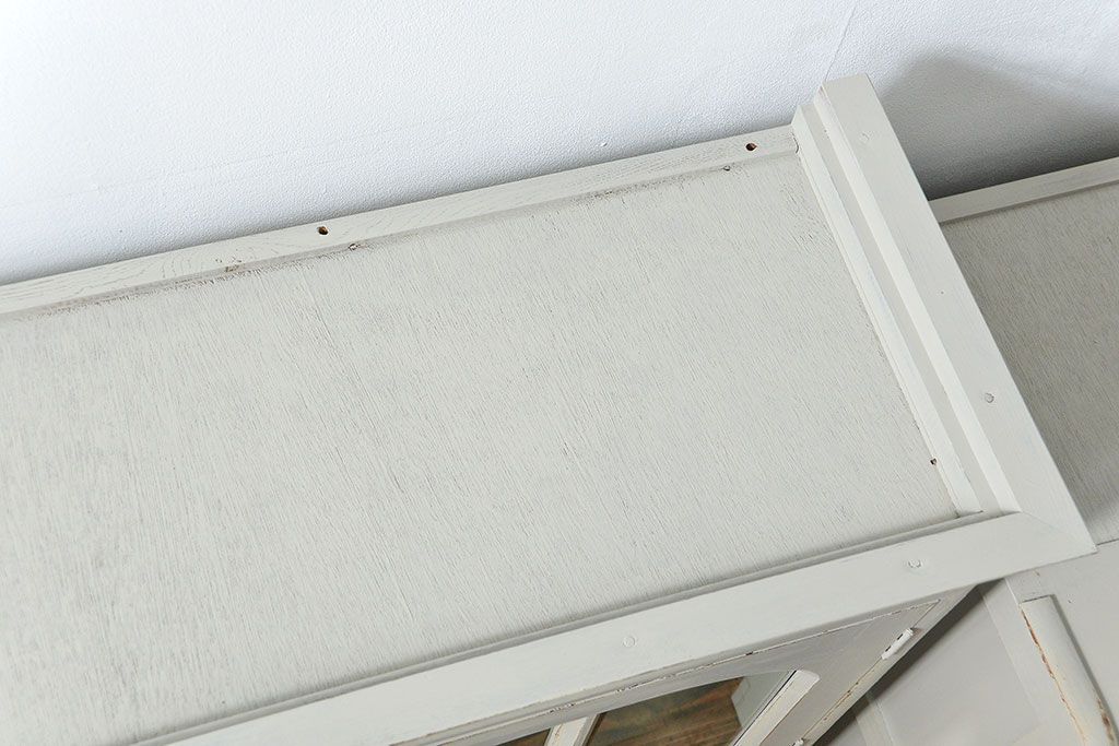 アンティーク家具　アンティークペイントの古い食器棚(カップボード、キッチンキャビネット、収納棚)