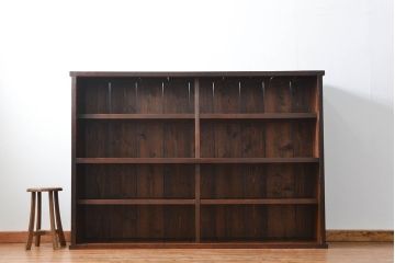 アンティーク家具　アンティーク 古い木の大きな飾り棚(陳列棚、収納棚)