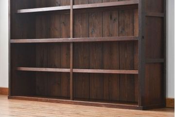 アンティーク家具　アンティーク 古い木の大きな飾り棚(陳列棚、収納棚)