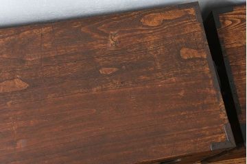 アンティーク家具　古民具・骨董 モダンな五丁引き出し二段重ね時代箪笥(たんす、タンス)