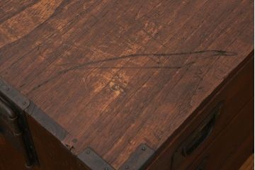 アンティーク家具　古民具・骨董 モダンな五丁引き出し二段重ね時代箪笥(たんす、タンス)