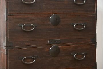 アンティーク家具　アンティーク 味わい深い二段重ね時代箪笥(たんす、タンス)