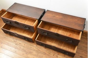 アンティーク家具　アンティーク 味わい深い二段重ね時代箪笥(たんす、タンス)