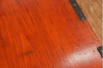 アンティーク家具　古民具・骨董 重厚な金具の美しい観音開き時代箪笥(帳場箪笥、たんす)