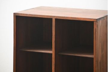 アンティーク家具　古民具・骨董 小振りなマス目飾り棚(本棚、書棚)