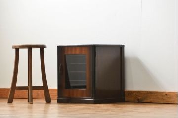レトロ家具　昭和レトロ 小さな引き出し付きレコードケース(蓄音機)